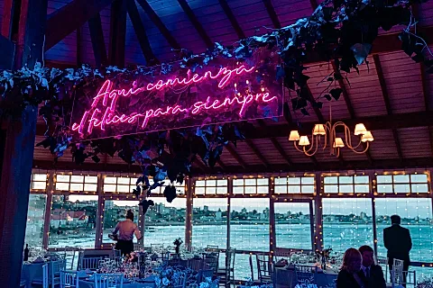 Salón Ala Wai 5