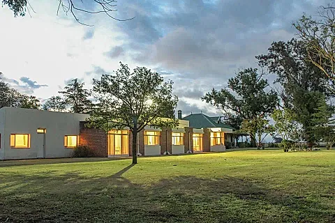 Estancia La Porteña