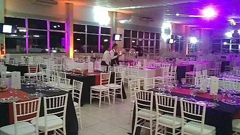 Salón El Prado 4