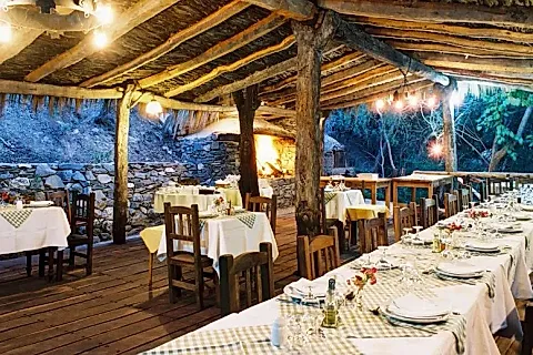 Hotel Loma Bola