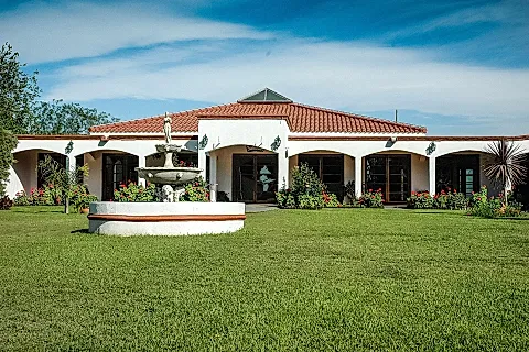 Salón Colonial 2