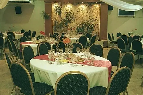 Salón Glass 3