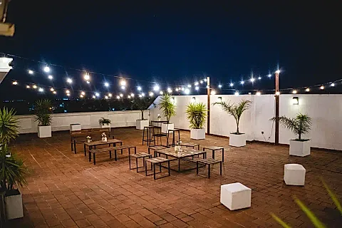 Espacio Yrigoyen 4