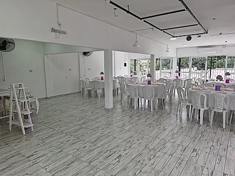 Salón Momentos