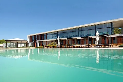 Cabo Largo