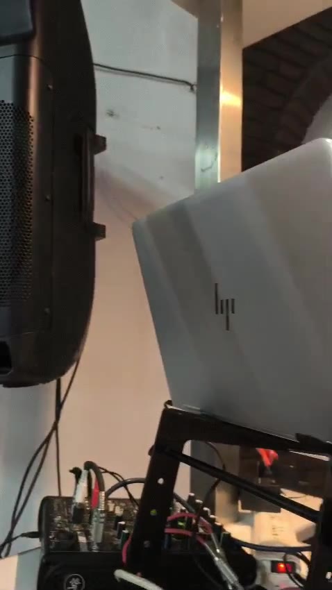 Poniendo música para tu evento