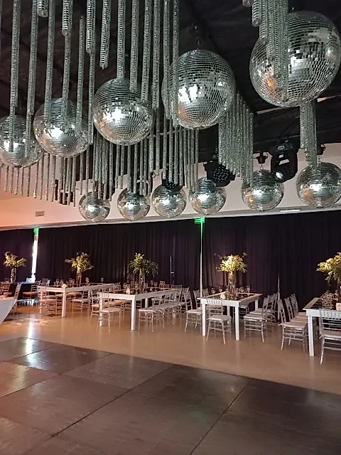 Salón La Fontana 4