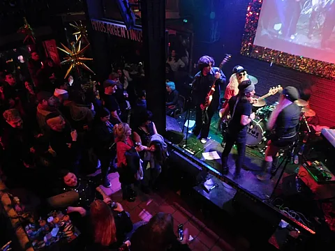 "Shotguns" tributo al rock 80/90s 5