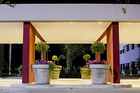 Regional Hotel 2