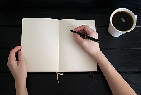 Diario de luna de miel: las notas que viajan con las fotos