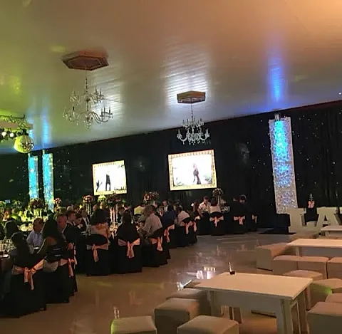 Pirámide Salón de Eventos 2