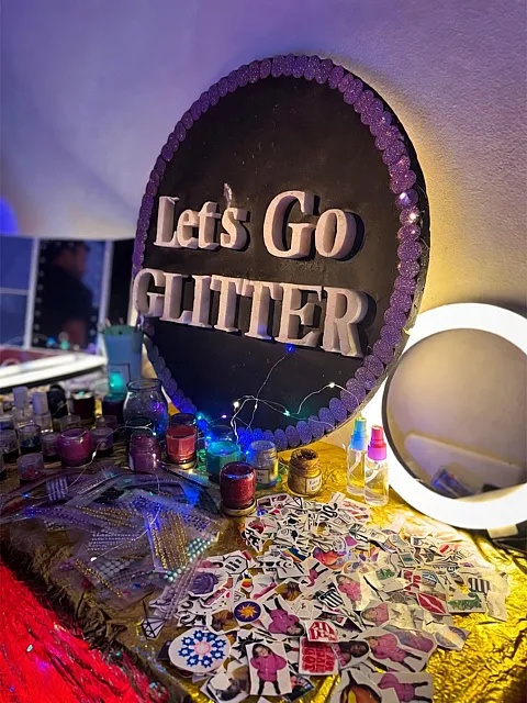 Let’s go glitter 2