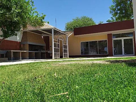Los Patos Salón de Fiestas 2