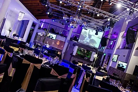 Dubai Recepciones