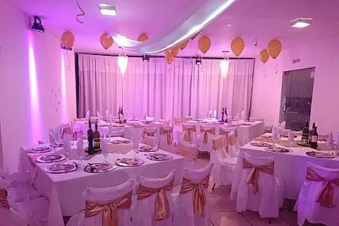 Salón Fenix 3