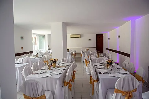 Salón Mi Rincón 4