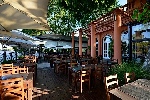 María del Luján Restaurante