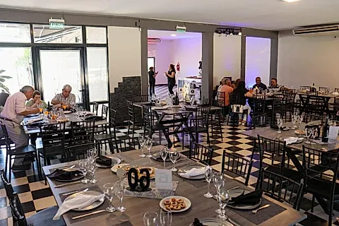 Salón Adriático 2