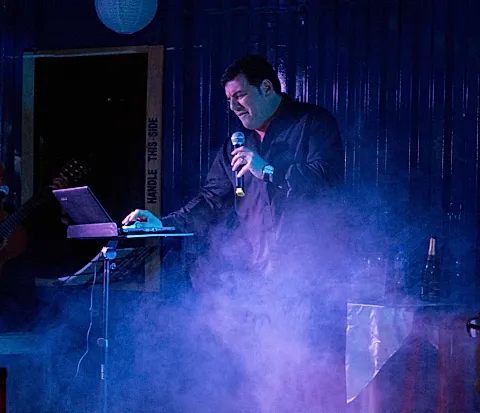 Alejandro Casas 4