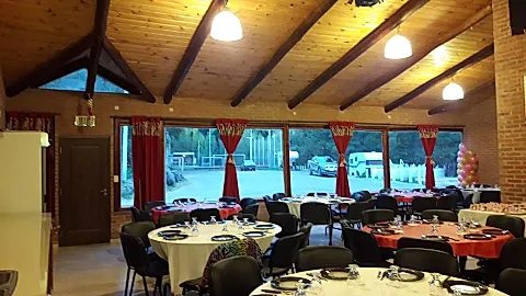Ruca Hueney Salón de Eventos