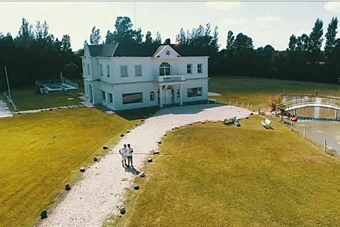 Mansión del Lago 2