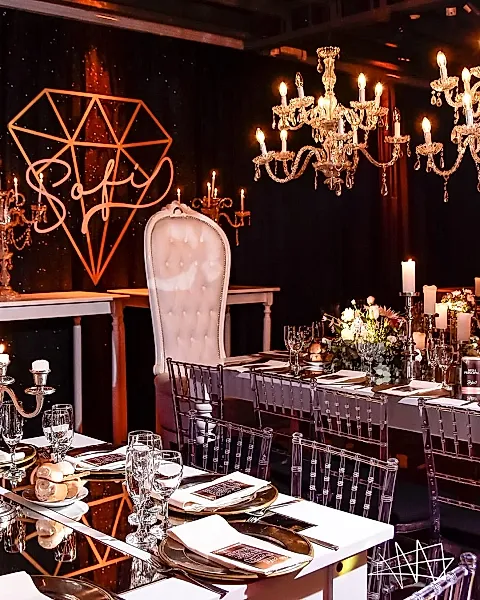 Salón Cromo 3