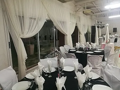 Los Patos Salón de Fiestas