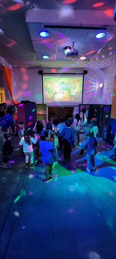 Party City Multiespacio 4