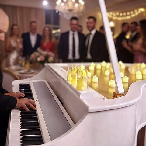 Grand Piano Móvil 4