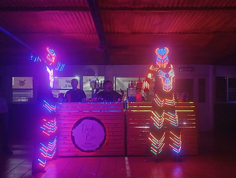 Barras móviles, tragos 5