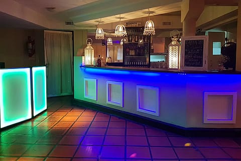 Salón La Maruja 4