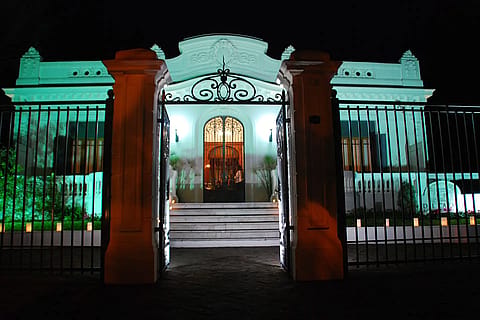Salón Del Carmen
