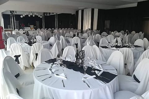 Salón de Eventos GZ Plottier 4