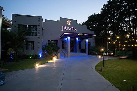 Jano's Escobar 5