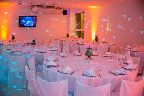 Salón Avellino 5