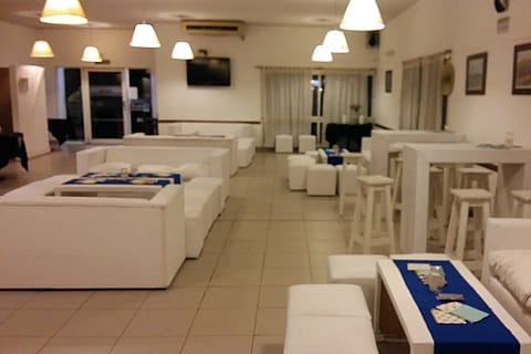 Las Clavelinas 2