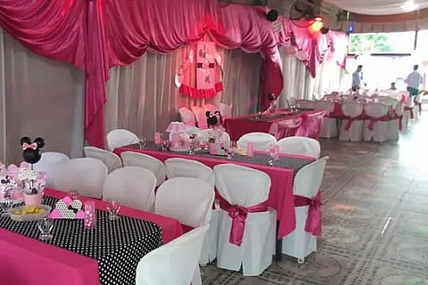 Salón Mamma Nona 3