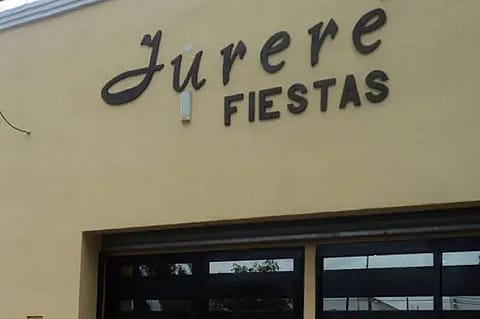 Salón De Fiestas Jureré 3
