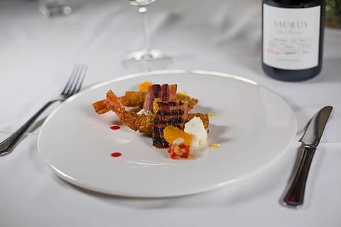Saurus Restaurant 4