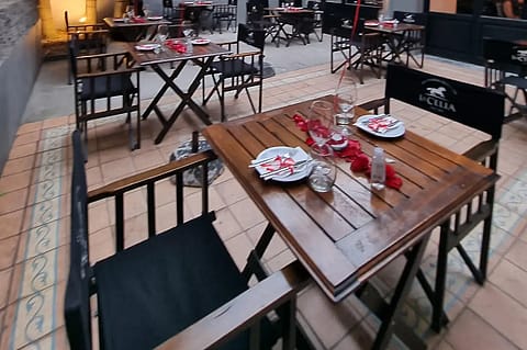 Cru Deli & Wine 2