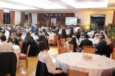 Salón Los Ingleses 2