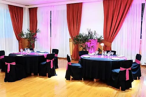 Salón Los Ingleses 3
