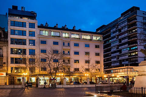 Windsor Hotel & Tower 2