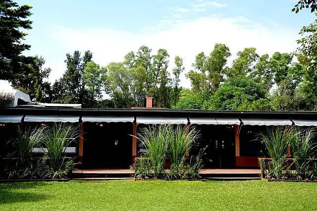 Los Laureles