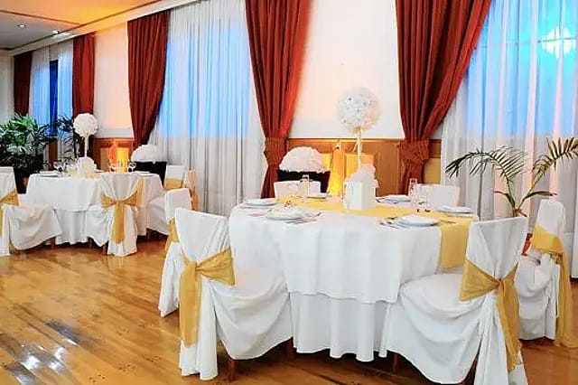 Salón Los Ingleses