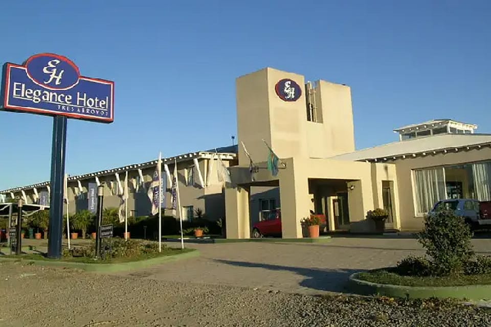 Hotel Elegance Tres Arroyos