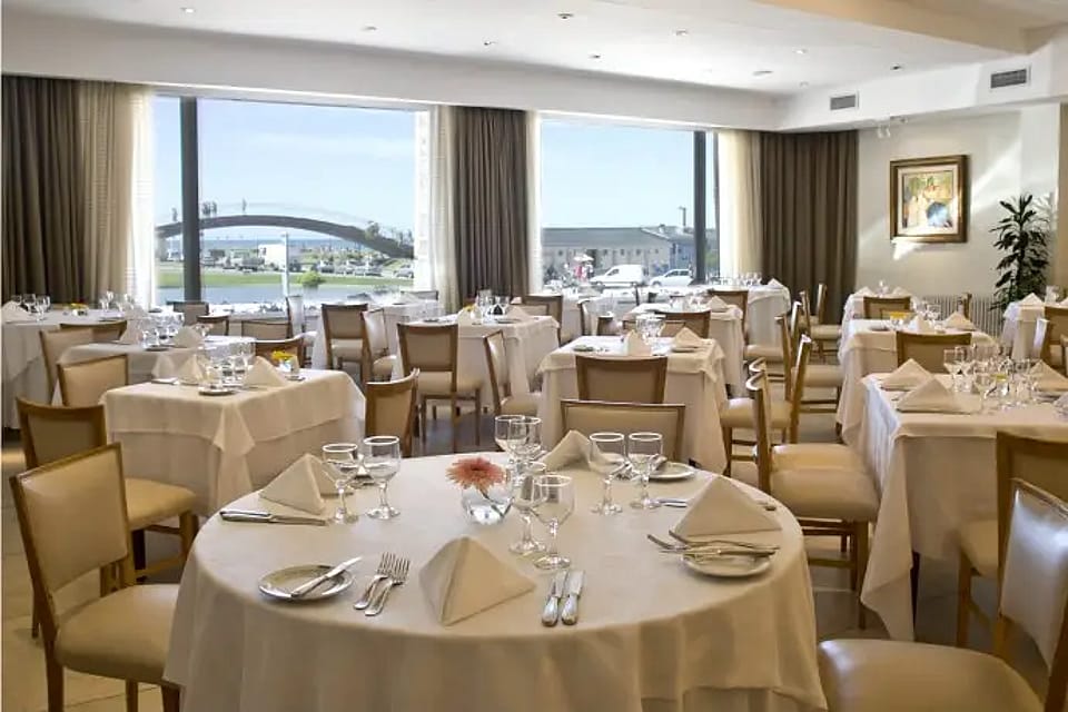 Hotel Iruña