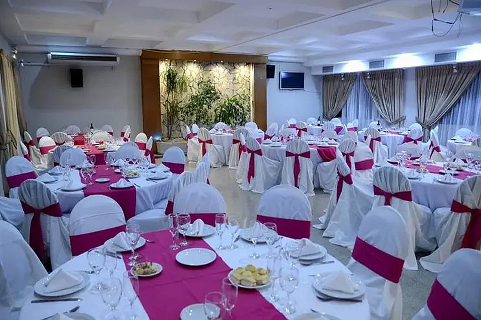 Salón Glass