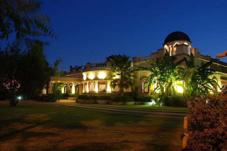 La Antorcha Palace