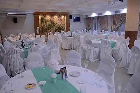 Salón Glass 5